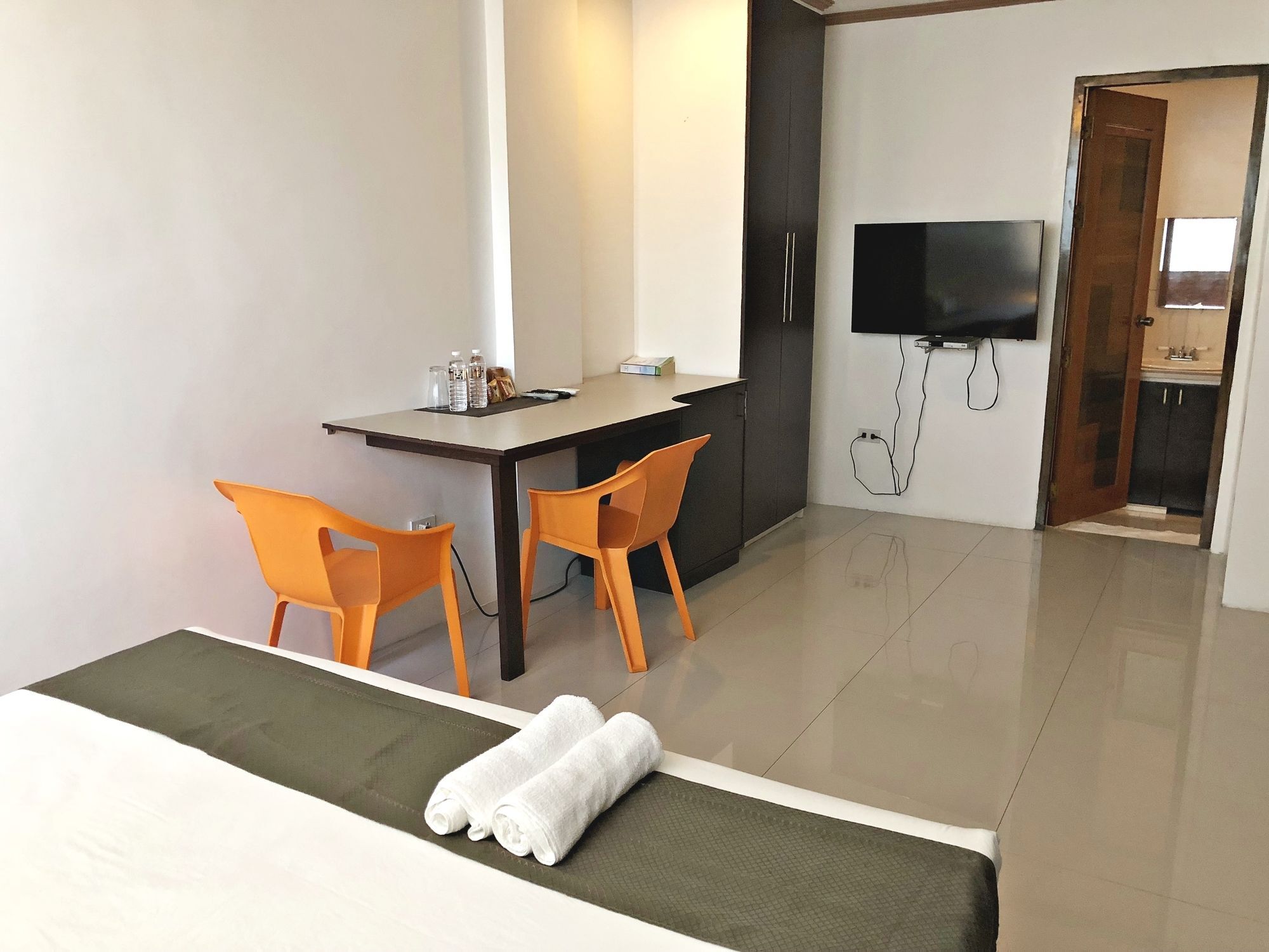 Daj Suites Boutique Hotel Tagaytay City Kültér fotó