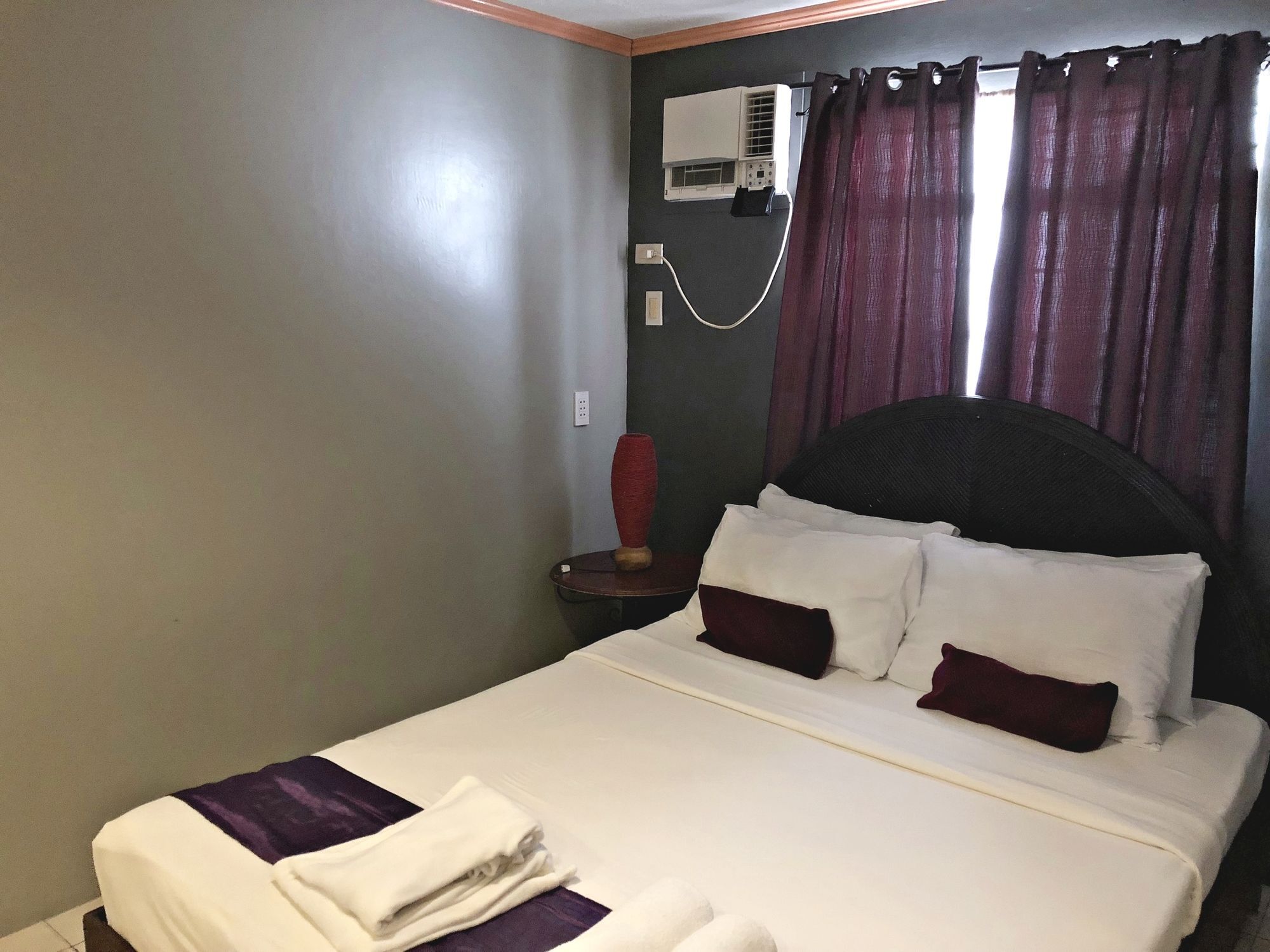 Daj Suites Boutique Hotel Tagaytay City Kültér fotó