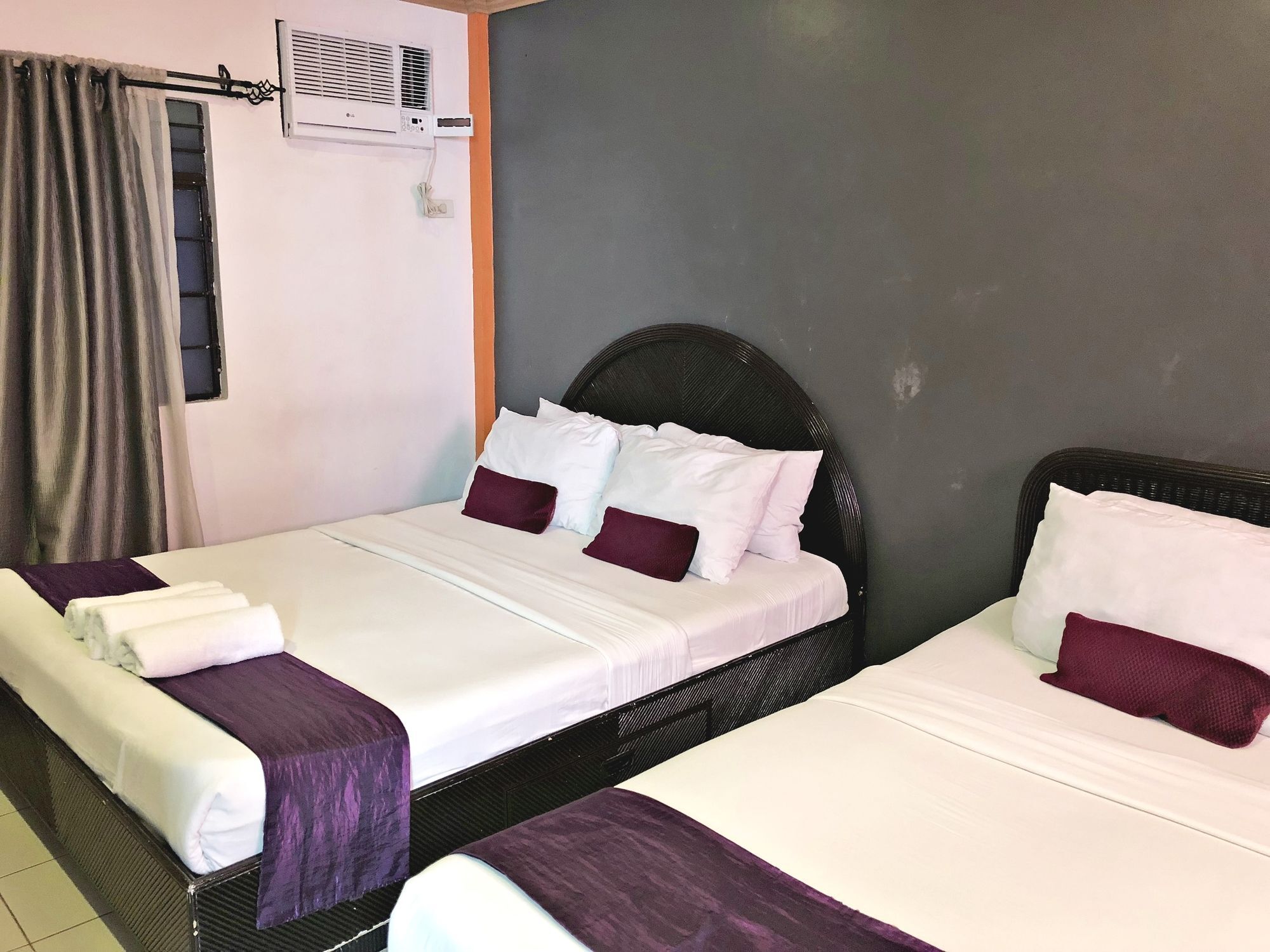 Daj Suites Boutique Hotel Tagaytay City Kültér fotó