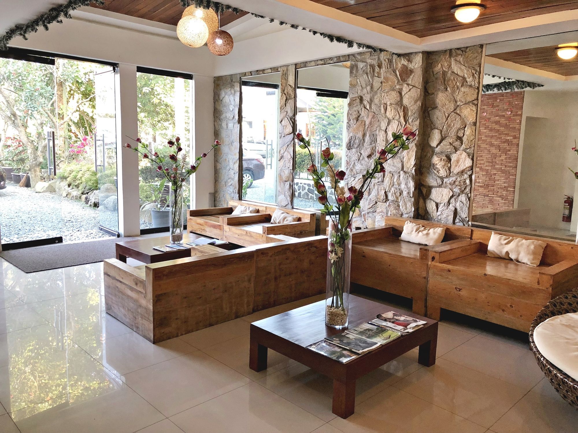 Daj Suites Boutique Hotel Tagaytay City Kültér fotó